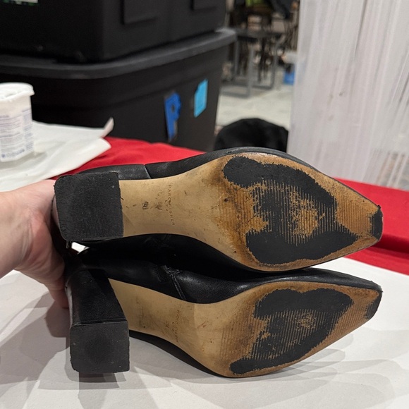 Leather Elegant Black Ankle Boots - Picture 6 of 6